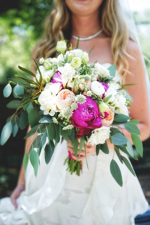 loose-spring-bridal-bouquet