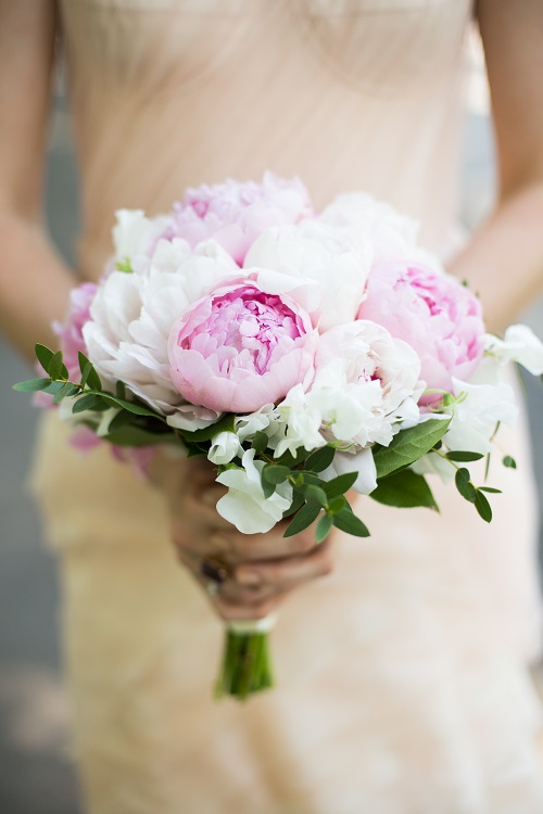 peony-and-sweet-pea-bridal-bouquet