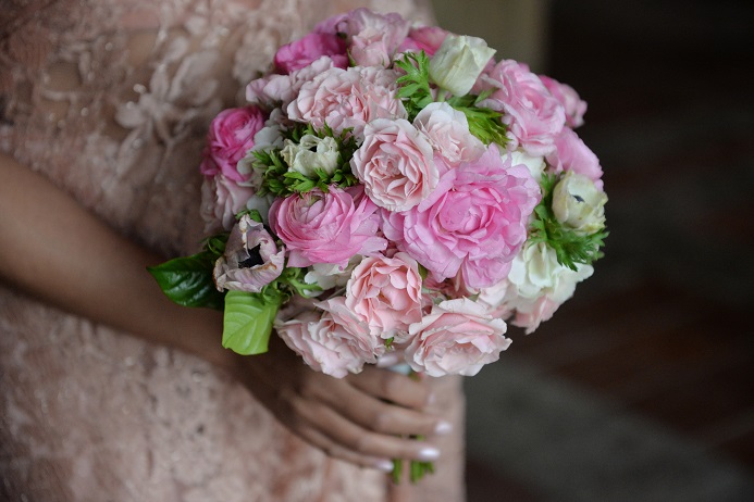 pink-bridal-boquuet
