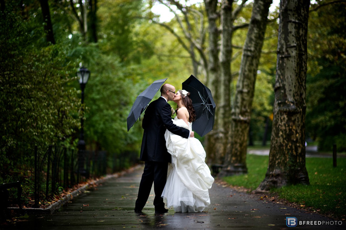 rainy-day-wedding-central-park