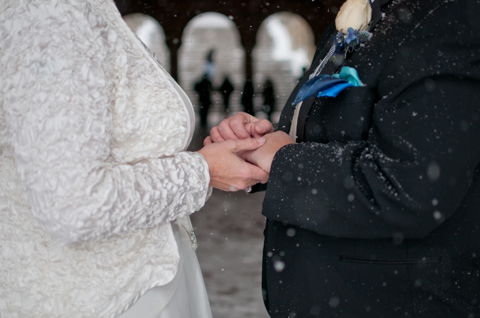 bethesda-fountain-arches-winter-wedding