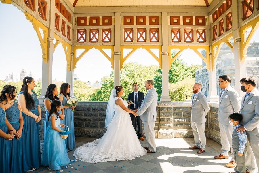 Couple gets married at Belvedere Castle Terrace