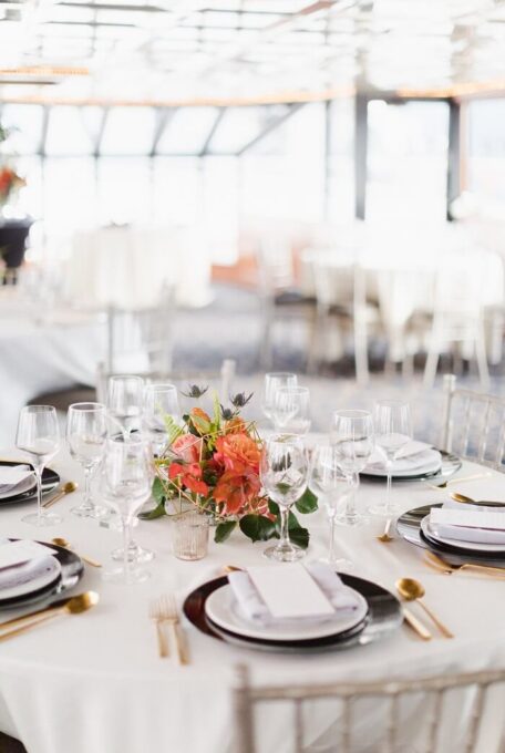 Table setting on nyc skyline wedding cruise