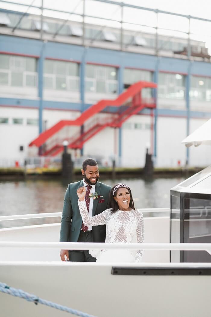 Couple just married on NYC skyline cruise