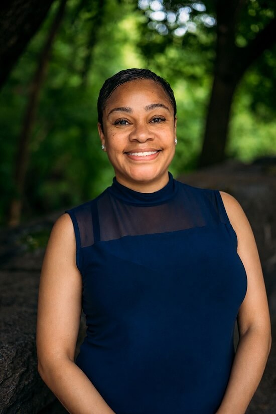 headshot for mia morrow a central park wedding lead coordinator